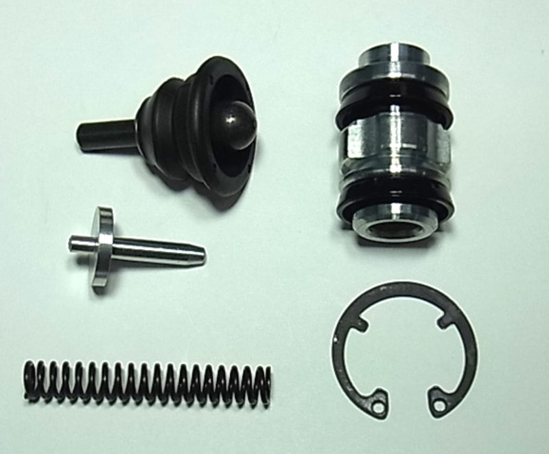 TOURMAX Front Brake Master Cylinder Repair Kit Suzuki GSXR1000/1300 - Extra