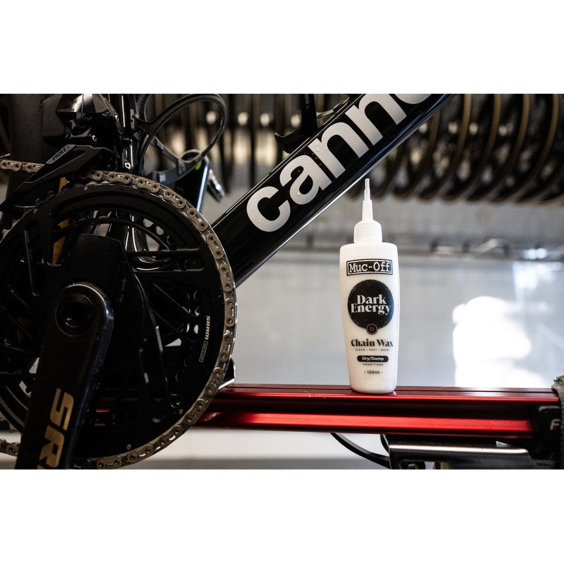 4_ceara-pentru-lant-muc-off-dark-energy-bicycle-chain-wax-5ml-sample.jpg