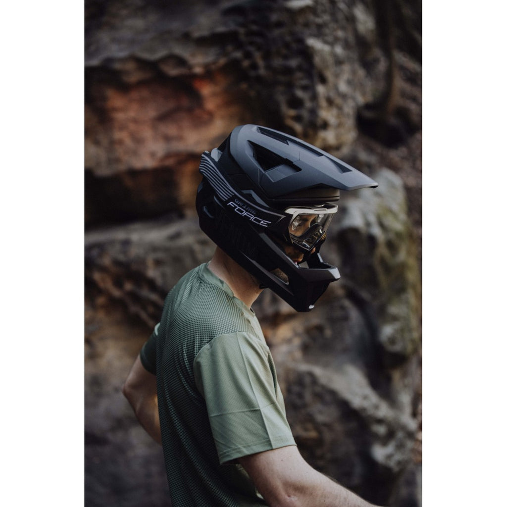 8_casca-force-venom-downhill-black-l-xl-57-61-cm.jpg