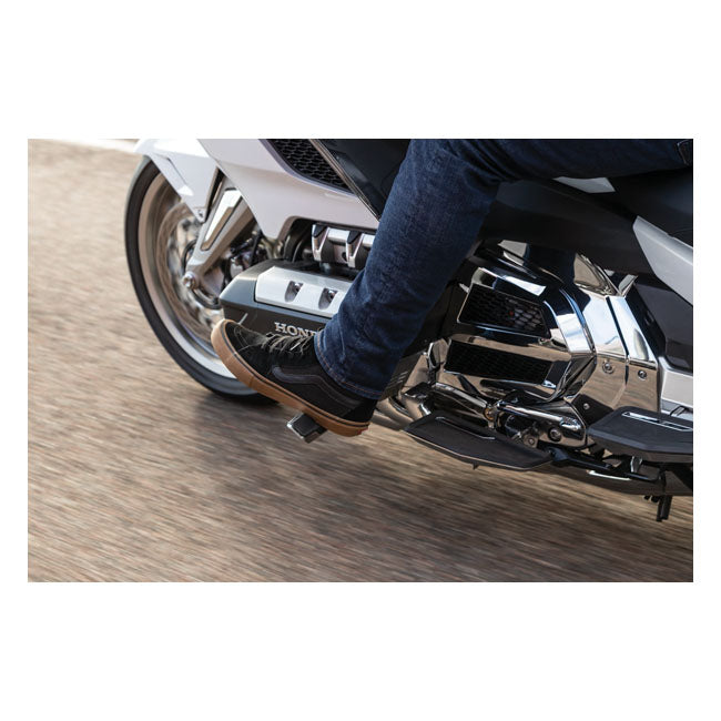 Kuryakyn, Omni cruise mounts with pegs. Chrome