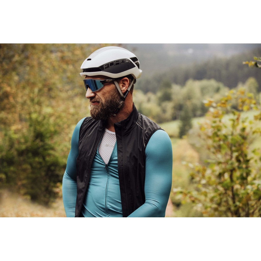 9_casca-force-orca-alb-negru-l-xl-59-61-cm.jpg