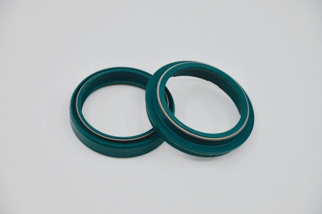 Set garnituri furcă SKF KITG-43W 